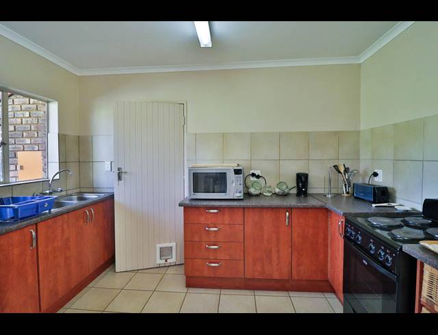 2 BEDROOM HOUSE SOLD IN PRETORIUSPARK